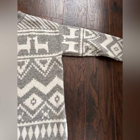 H&M Long Jacquard-knit Sweater - Picture 8 of 8